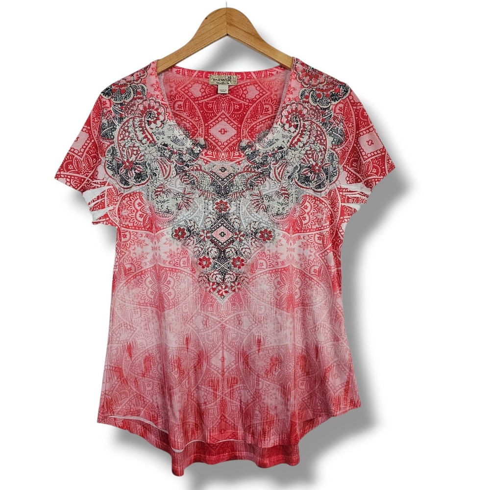 One World Top L Womens Red Gray Ombre Paisley Rhinestone Tee Boho Chic Eclectic